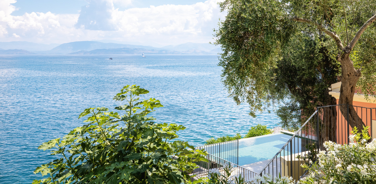 04-sea-views-from-the-private-pool-palazzo-odyssia-on-the-rocs-corfu